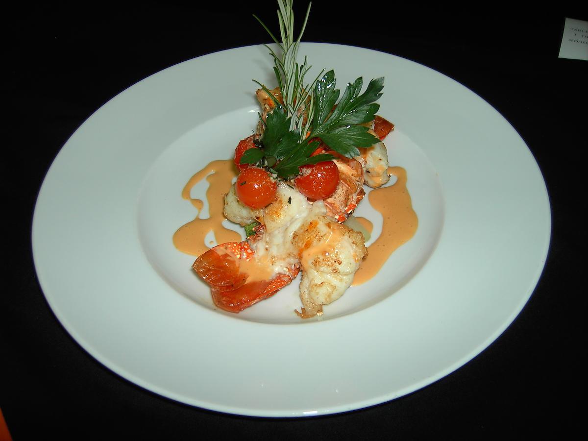 Hotel Restaurant Klosterli Pieterlen ภายนอก รูปภาพ